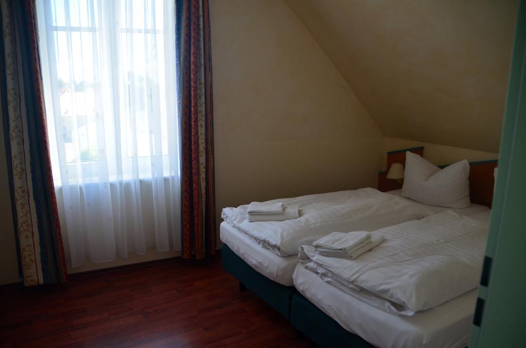 Loui's Wiek Apartment *