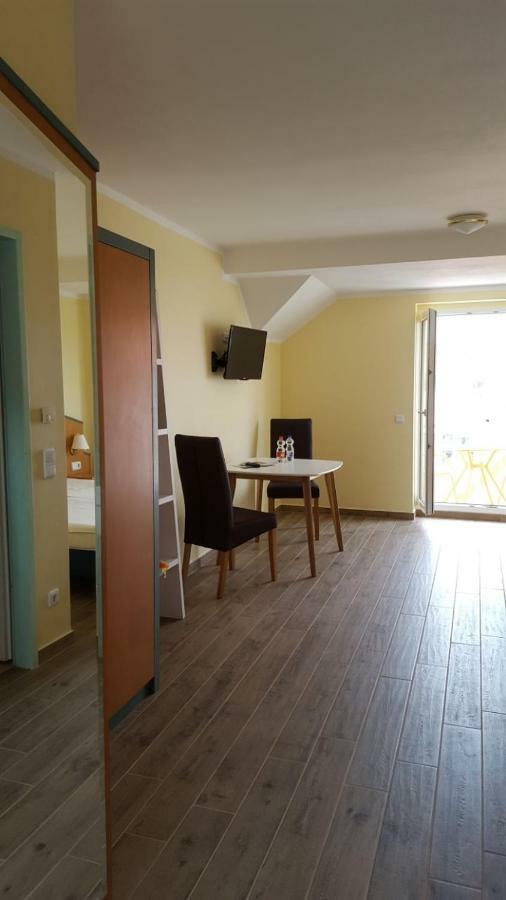 Loui's Wiek Apartment Wiek auf Ruegen