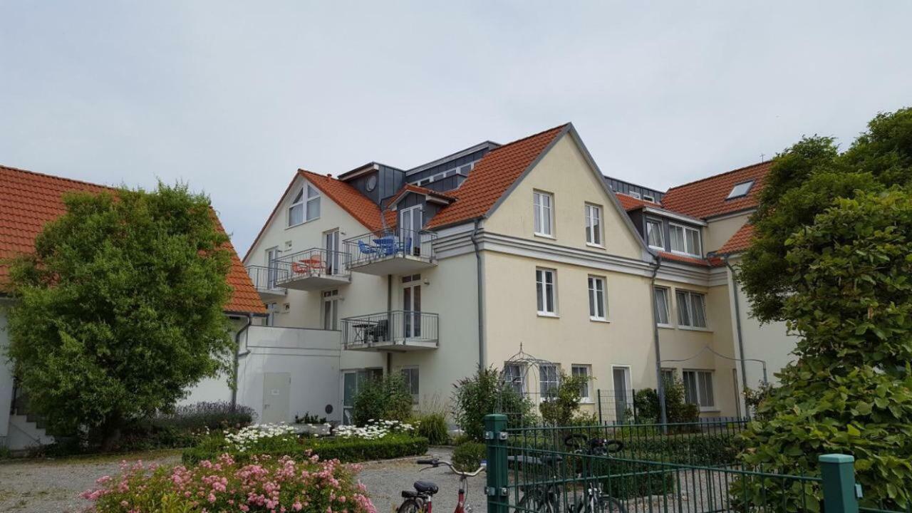 Apartment Loui's Wiek *