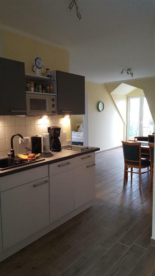Apartment Loui's Wiek *