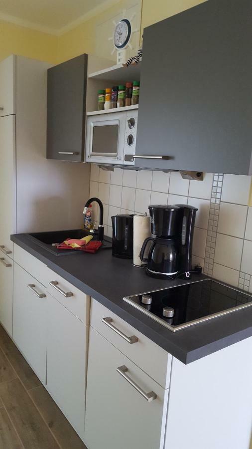 Loui's Wiek Apartment *